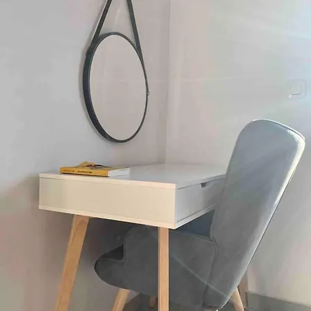 Διαμέρισμα Stunning 2-bed In Rodos Rhodes City